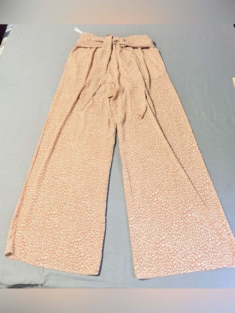 She + Sky Pink Cheetah Print Wide Leg Paperbag Waist Pants Size medium